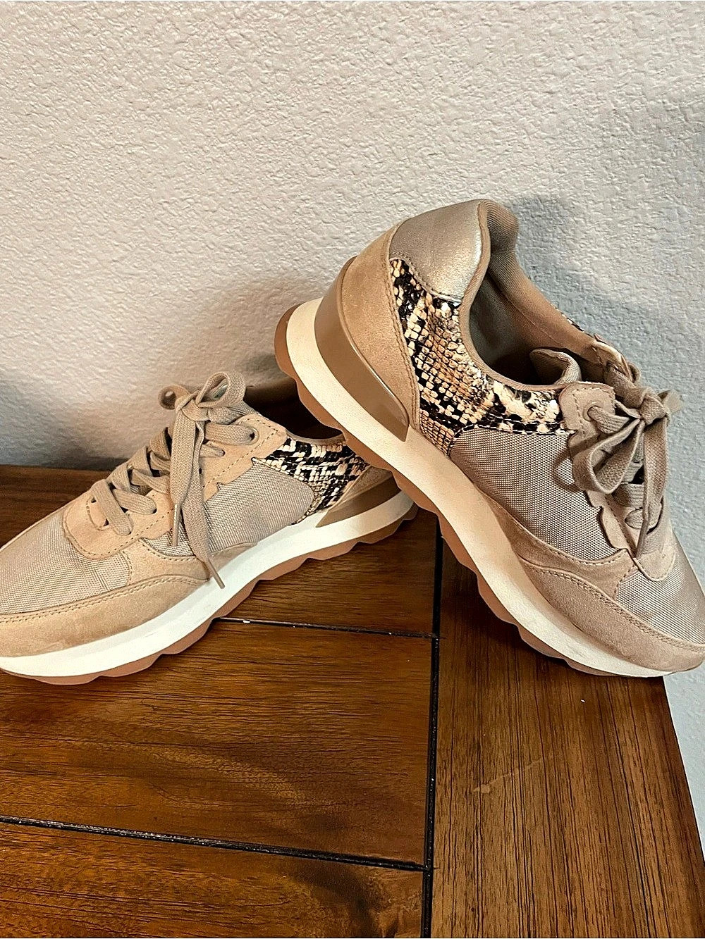 Zara Women's Animal Print Sneakers EU 38